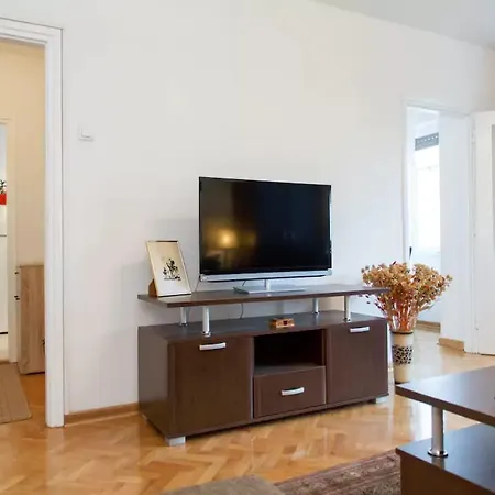 Appartamento Modern Cozy Belgrado